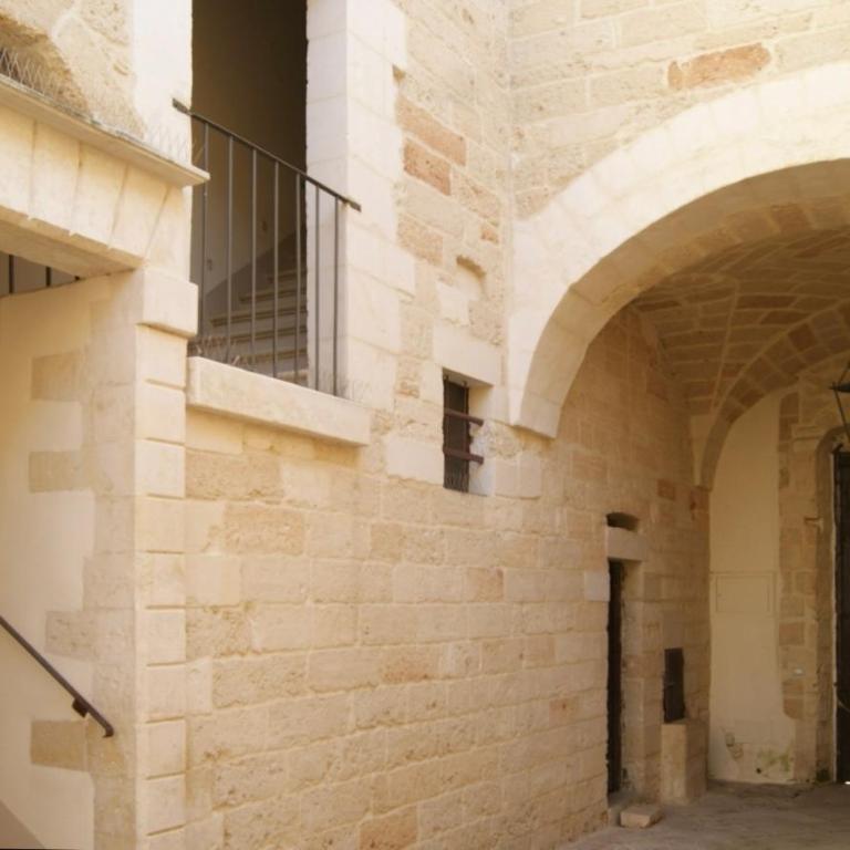 Palazzo de Carlo e il parco dei 7 pozzi - Suite with Balcony - 15