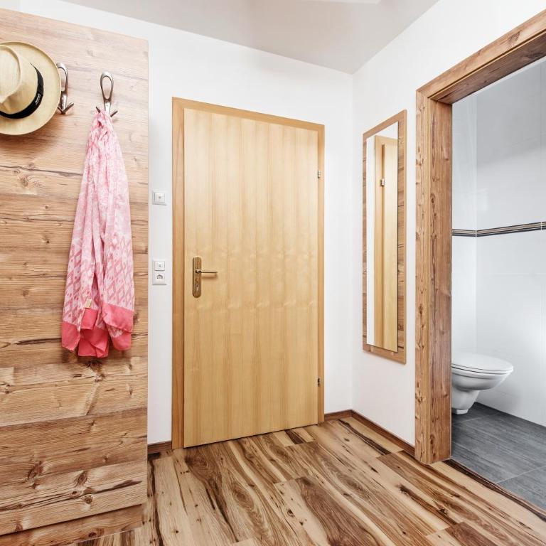 Wellness Landhaus Parth - Comfort Apartment mit 1 Schlafzimmer und Balkon - 2