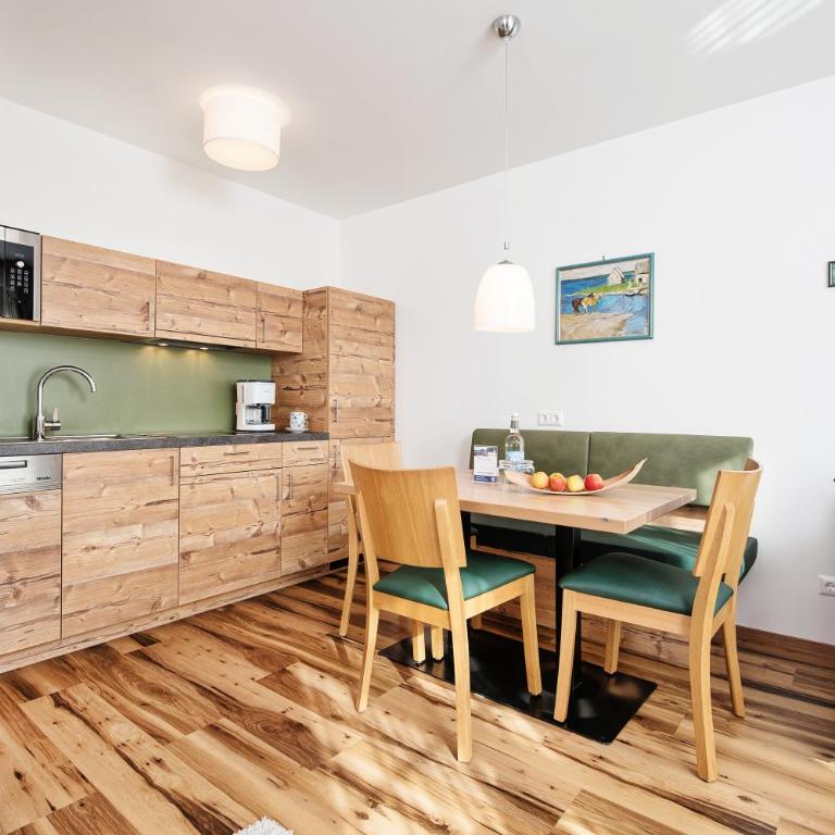 Wellness Landhaus Parth - Comfort Apartment mit 1 Schlafzimmer und Balkon - 6