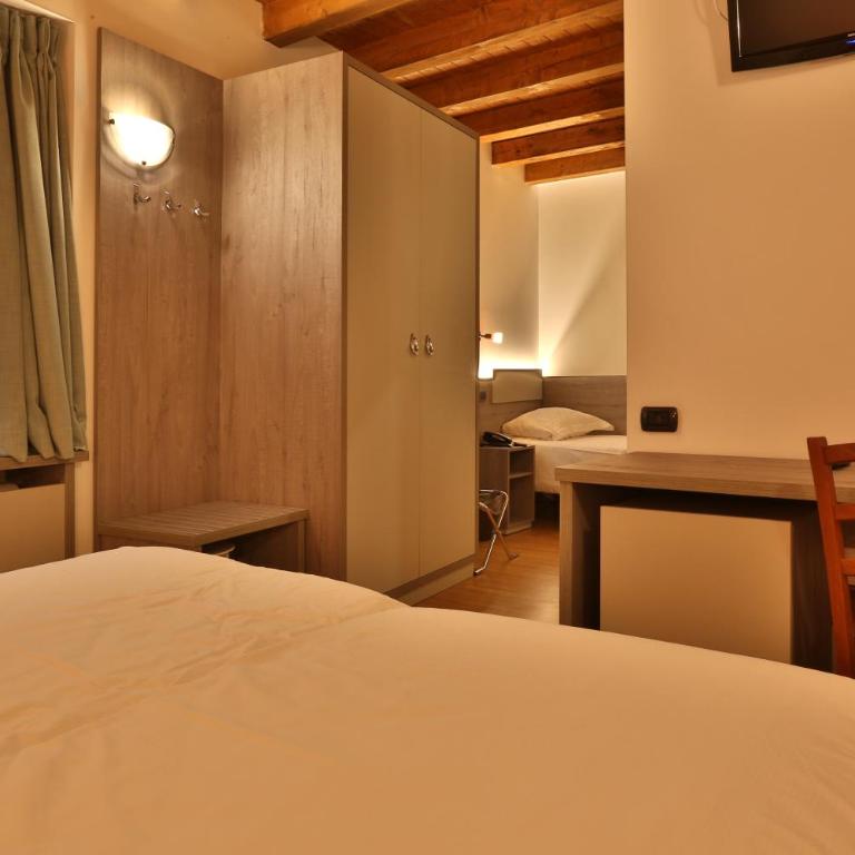 Hotel James Joyce - Camera Tripla - 4