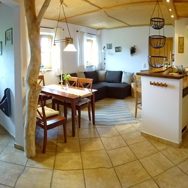 Ferienwohnung Regina Holzner - Apartment mit Blick auf die Berge - 31