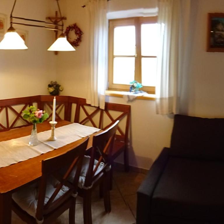 Ferienwohnung Regina Holzner - Apartment mit Blick auf die Berge - 32