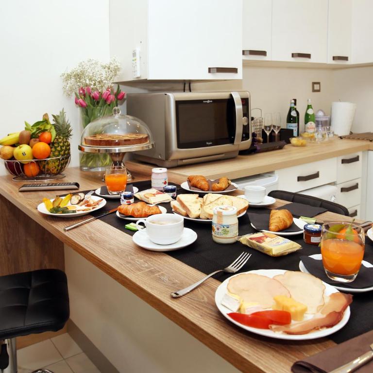 La Maisonnette Tritone Trevi Apartment Rome - Two-Bedroom Apartment - 16