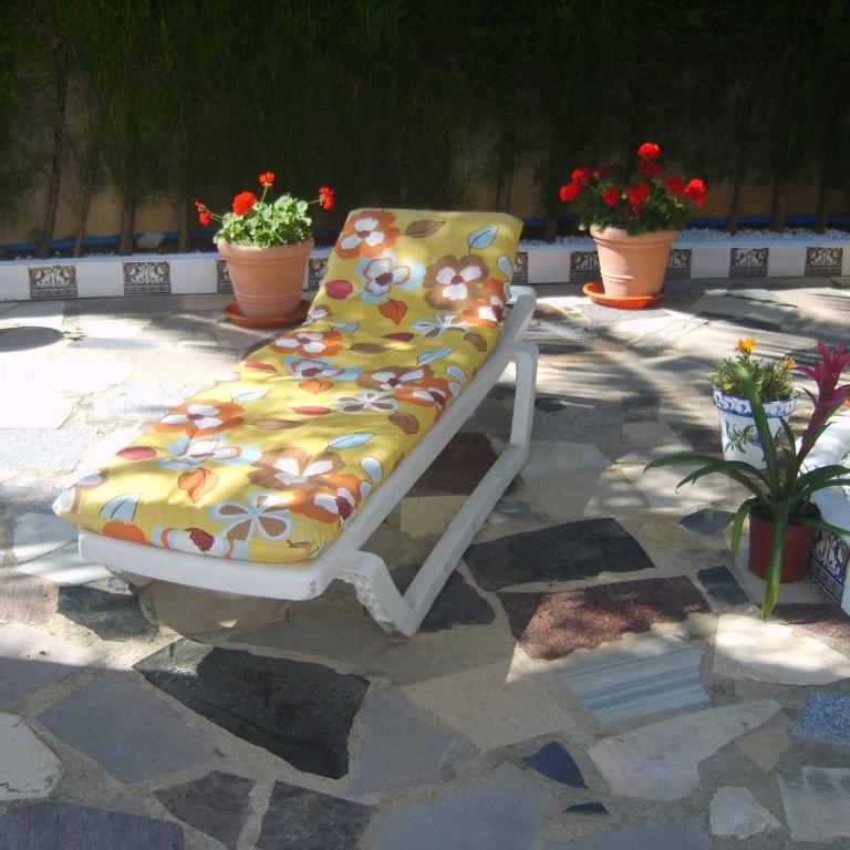 Spacious family home with Airco, private 5x10m pool, sandy beach 300m, free WiFi - Casa - 14