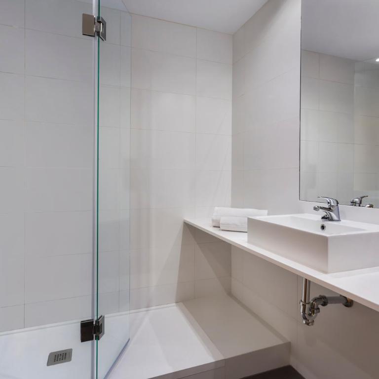 B&B HOTEL Alicante - Twin Room - 4