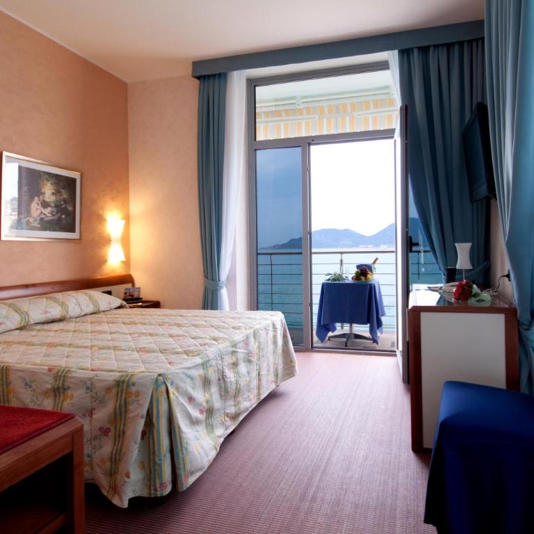 Hotel San Terenzo - Camera Matrimoniale con Vista Mare - 1