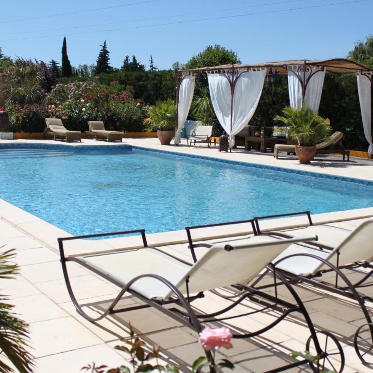 Gîtes maisons de vacances Domaine la Chamade Carpentras - Maison de Vacances (4 Adultes) - 2