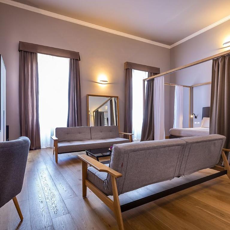 Residenza D'Epoca Al Numero 8 - Suite with River View - 1