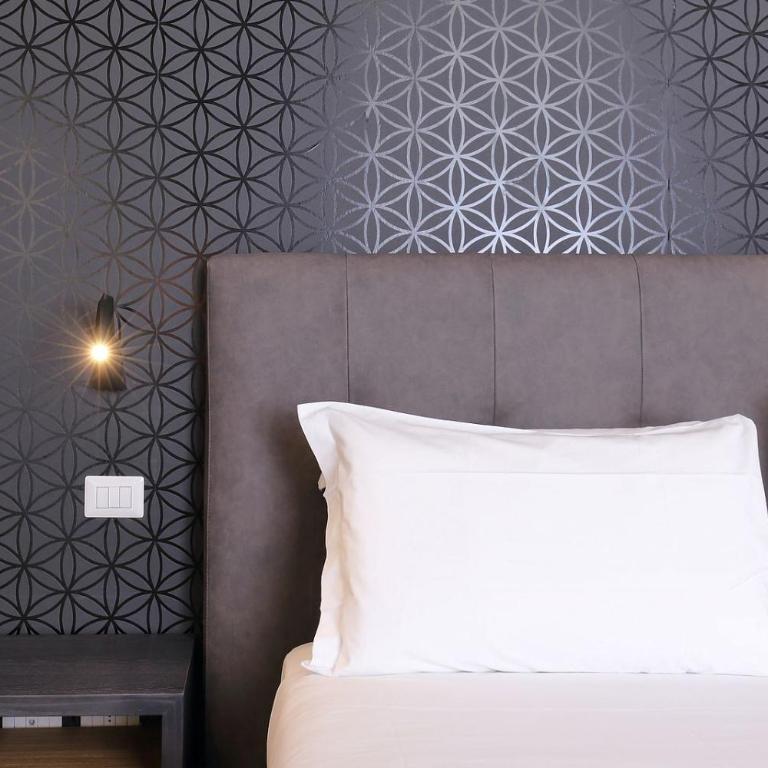 Residenza D'Epoca Al Numero 8 - Standard Double or Twin Room - 6