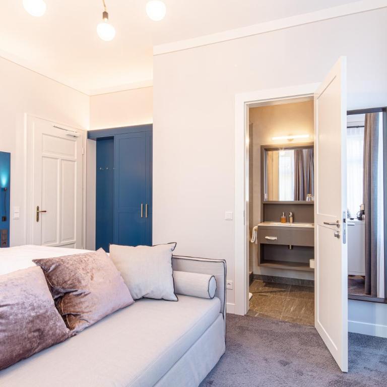 Villa Rein Boutiquehotel - Superior Doppelzimmer mit Bergblick - 11