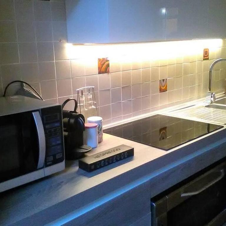 Charming Family Lodge With Private Garage - Apartment - 25
