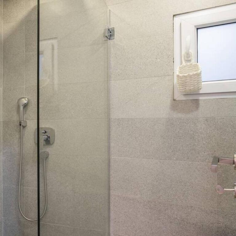 Belgrade Old Town Apartment - Two-Bedroom Apartment - 35