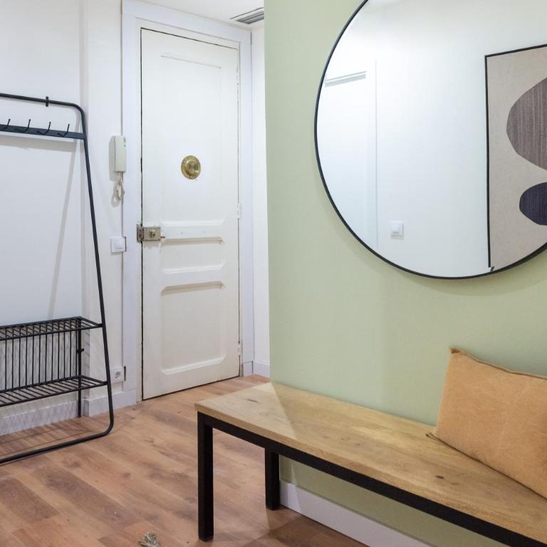 Diagonal Apartments by Olala Homes - Two-Bedroom Apartment - 32