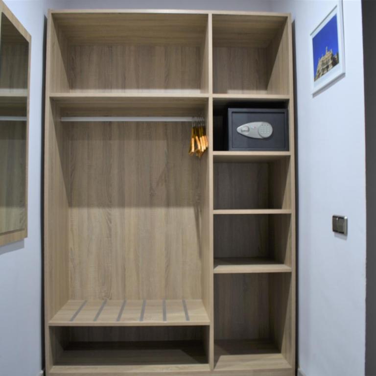 Ramblas Hotel - Single Room - 4