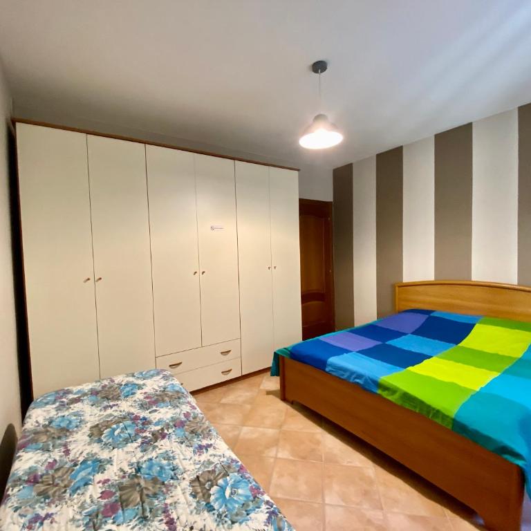 Casa Fer La Morra - Appartamento con 1 Camera da Letto - 5