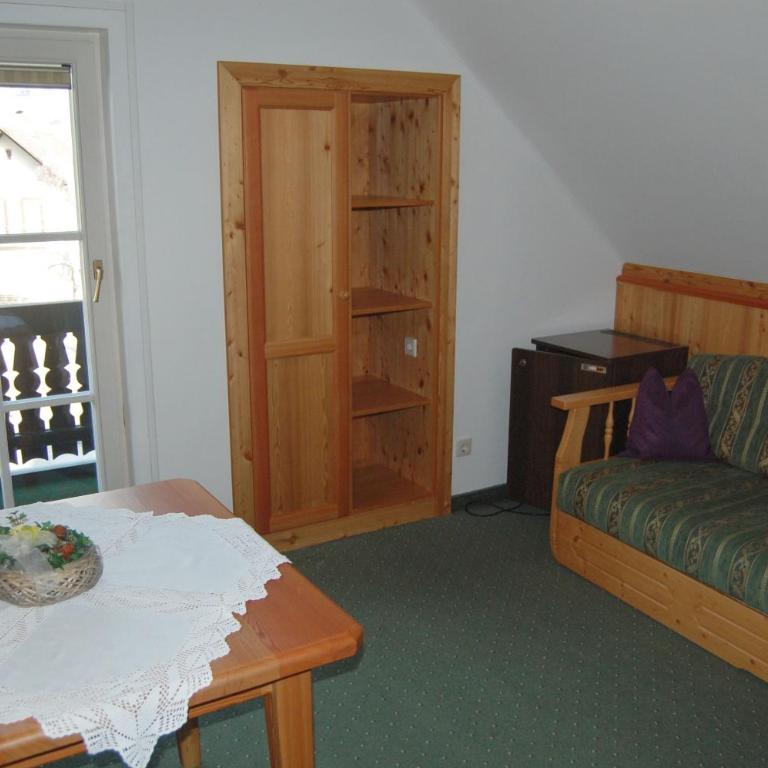 Pension Marienhof - Suite mit Balkon - 2