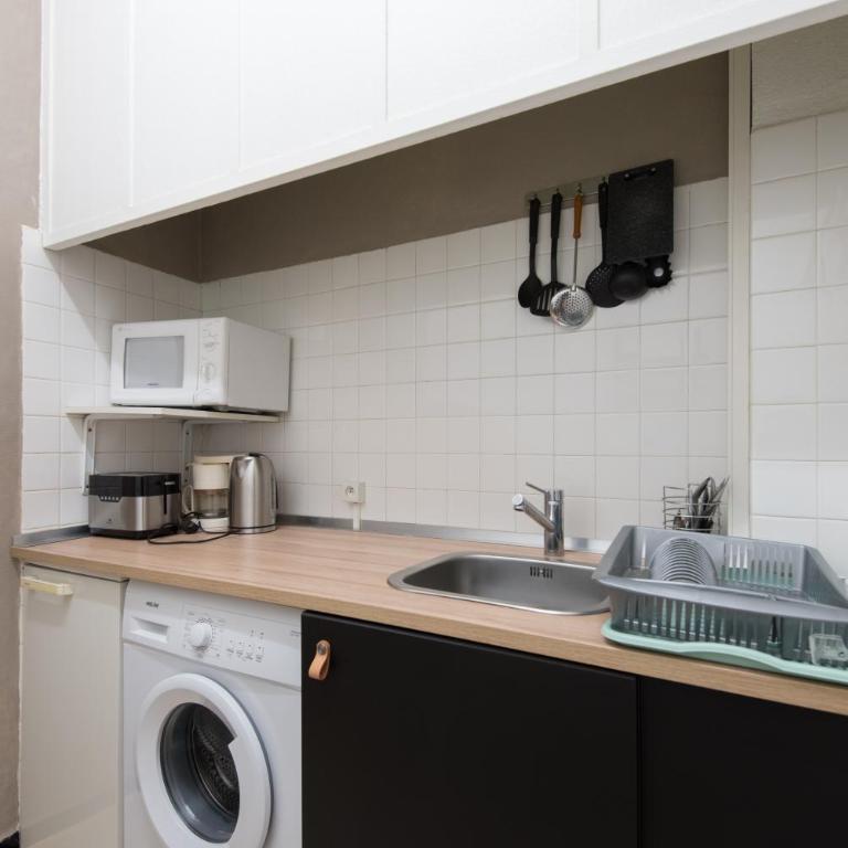 T1 Rue CASTELLANE - Studio - 1
