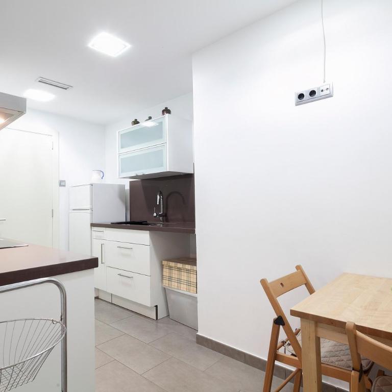 Key Gracia Apartments - Four-Bedroom Apartment - Travessera de Gracia - 28