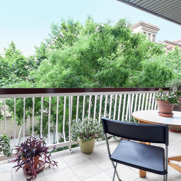 Key Gracia Apartments - Four-Bedroom Apartment - Travessera de Gracia - 1