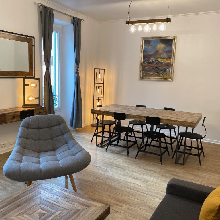 Chic and Cosy apartment GV Port Garibaldi - Appartement 2 Chambres - 1