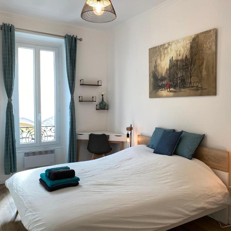 Chic and Cosy apartment GV Port Garibaldi - Appartement 2 Chambres - 10