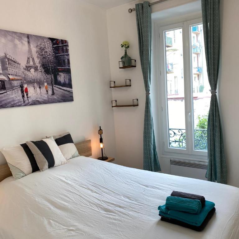 Chic and Cosy apartment GV Port Garibaldi - Appartement 2 Chambres - 11