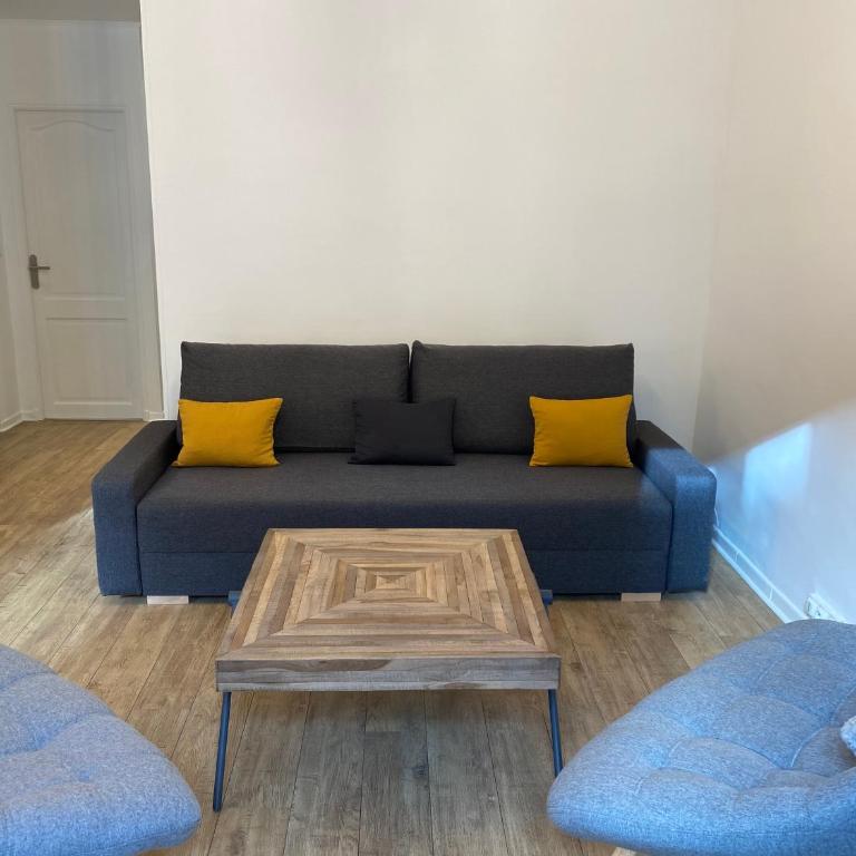 Chic and Cosy apartment GV Port Garibaldi - Appartement 2 Chambres - 3