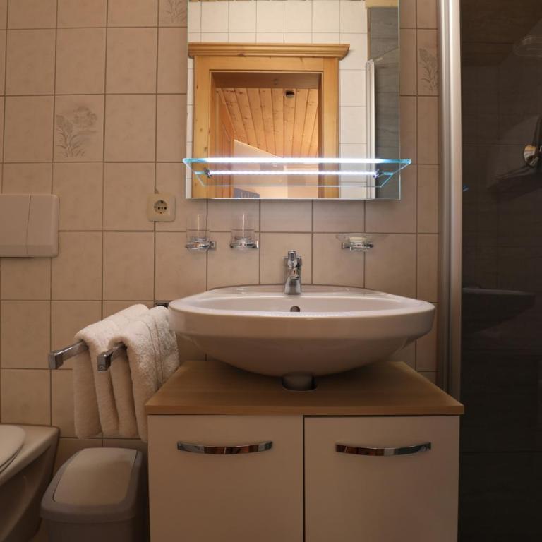 Kasperbauer - Apartment mit 3 Schlafzimmern und Balkon - 11