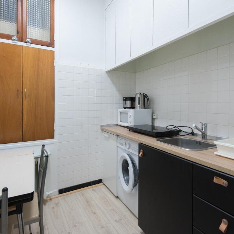 T1 Rue CASTELLANE - Studio Familial - 3
