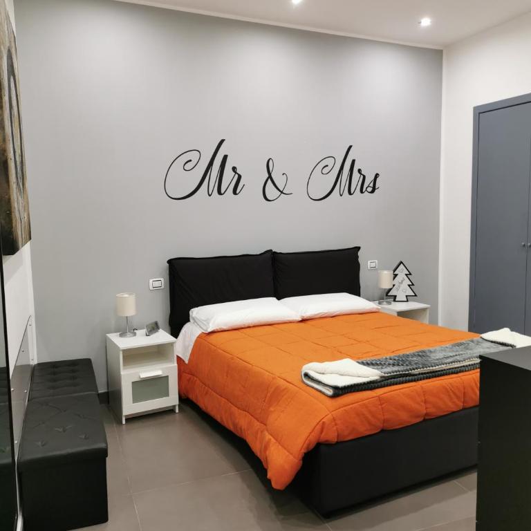 Residenza Napoli Centrale - Appartamento con 2 Camere da Letto - 7