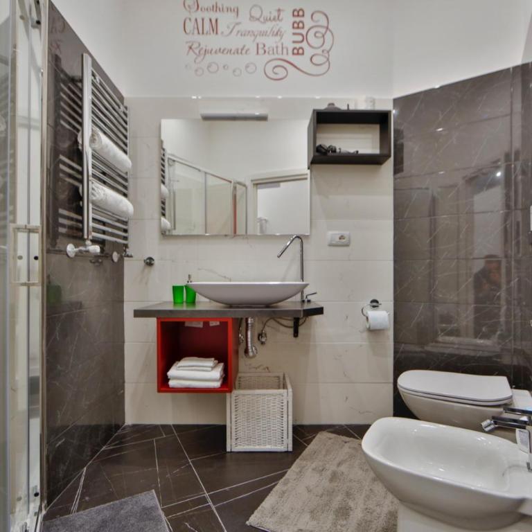 Residenza Napoli Centrale - Appartamento con 2 Camere da Letto - 38