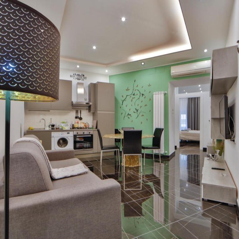 Residenza Napoli Centrale - Appartamento con 2 Camere da Letto - 17