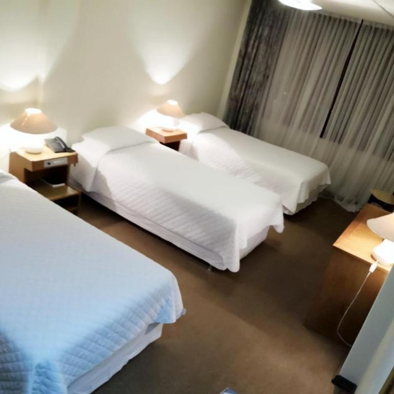 Gran Hotel Ambassador - Habitación Triple - 2