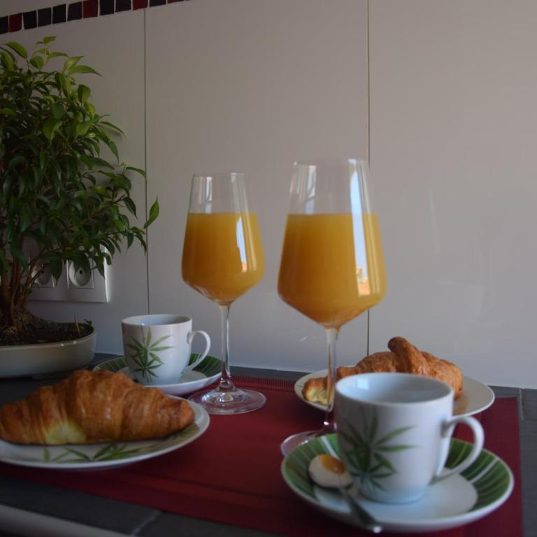 5 min to sea Suite Française Old Town - Appartement Supérieur - 29