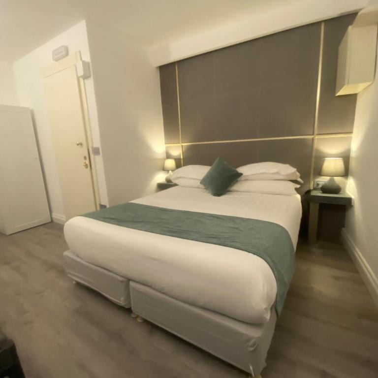 WELLNESS HM wellness home By Dimorra - Three-Bedroom Apartment - 14
