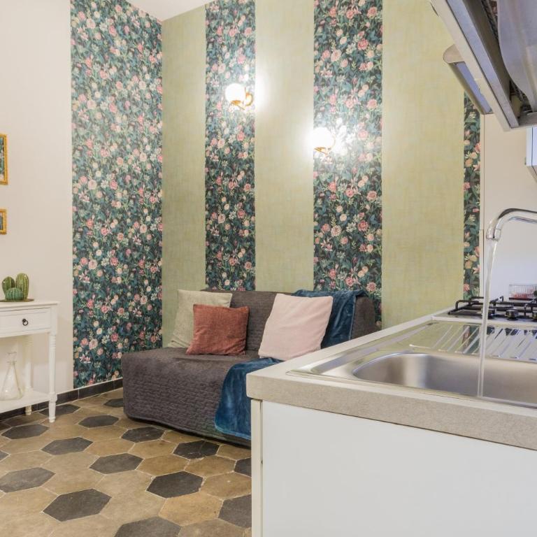 Appartamento Flora Metro Vittorio - Monolocale Familiare - 11