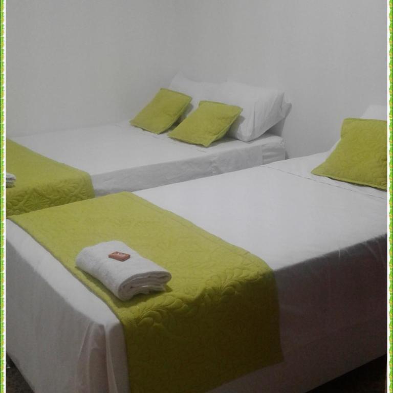 HOTEL CASA GARCES - Habitación Triple - 1
