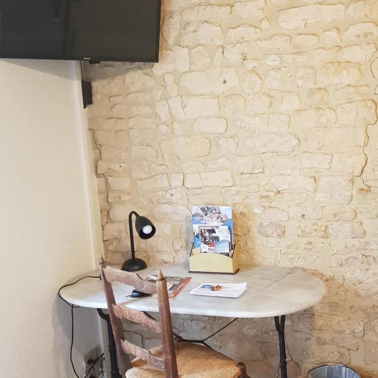 Hotel Saint Etienne - Studio - 6