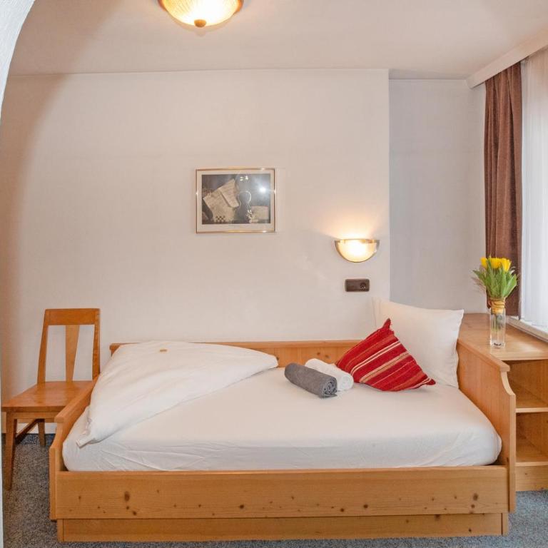 Hotel Untermetzger - Dreibettzimmer - 8