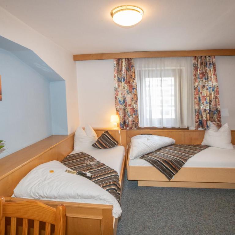 Hotel Untermetzger - Kleines Zweibettzimmer - 3