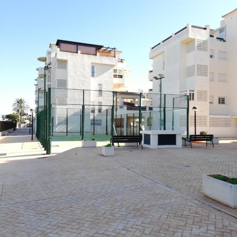 Vacaciones en el Mar y junto al Golf - Two-Bedroom Apartment - 3