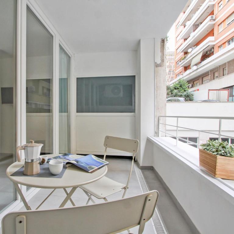 Vatican Loft - Rooms & Apartments - Camera Familiare con Balcone - 10