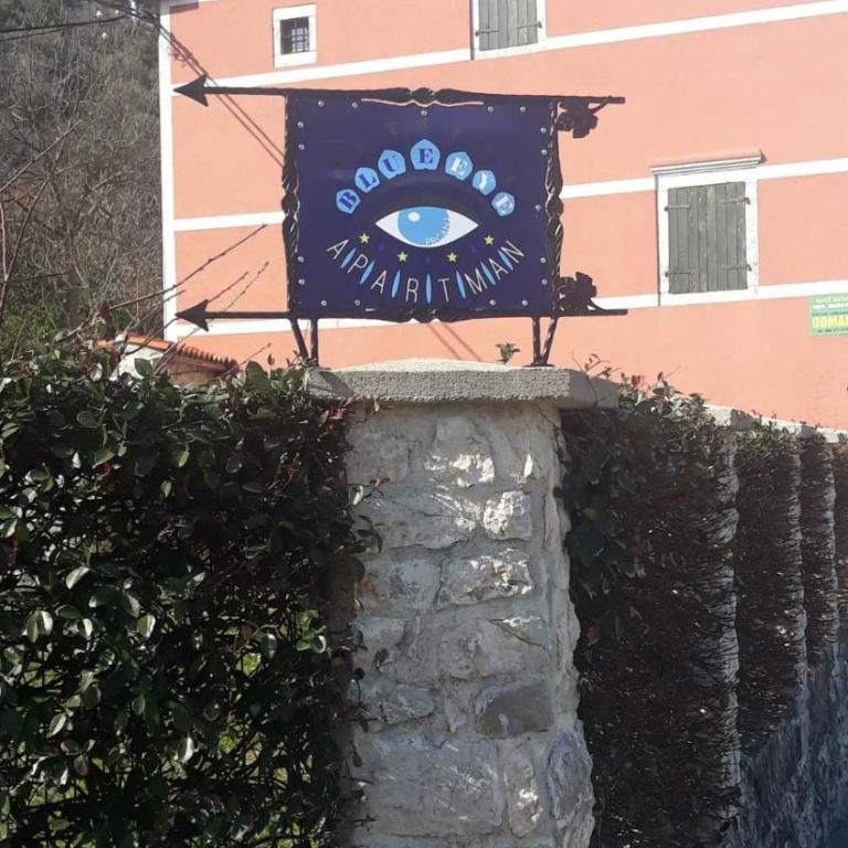 Blue eye, Prcanj - Apartment with Sea View - 11