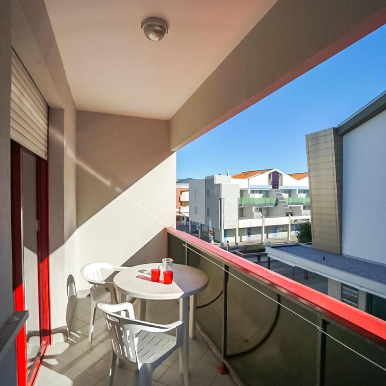 Condominio Clyo - Appartamento con 2 Camere da Letto - 10