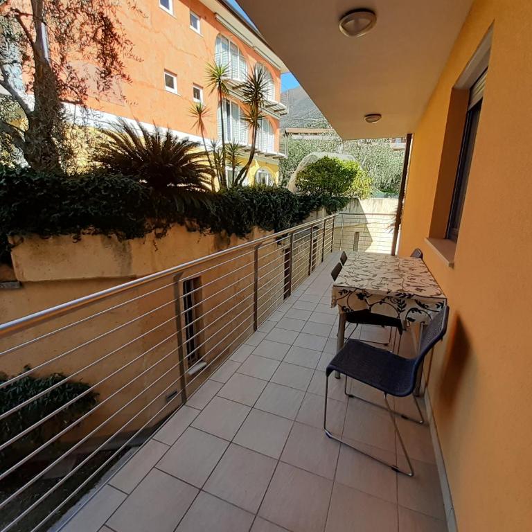 Lake View Apartment - Appartamento con 2 Camere da Letto - 18