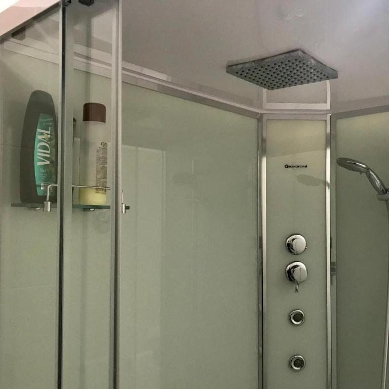 Dimora del Riccio - Camera Matrimoniale/Doppia con Letti Singoli con Bagno Privato Esterno - 14