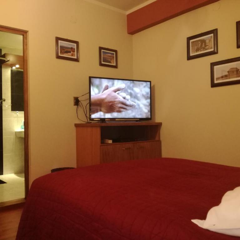 Hostal Cagnapa Restobar - Double Room with Private Bathroom - 4