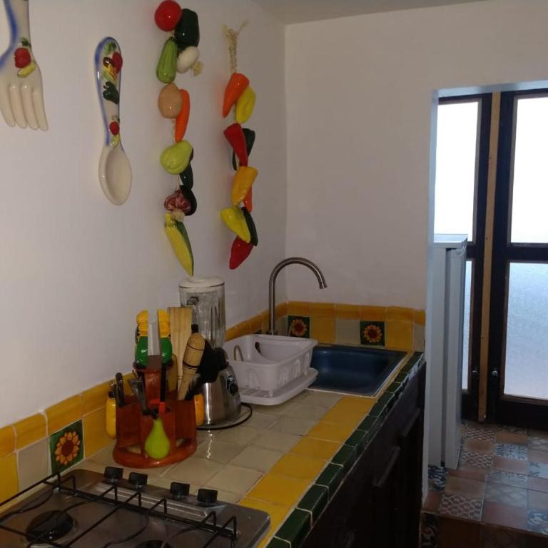 Casa Mexicana Patio - Vacation Home - 7