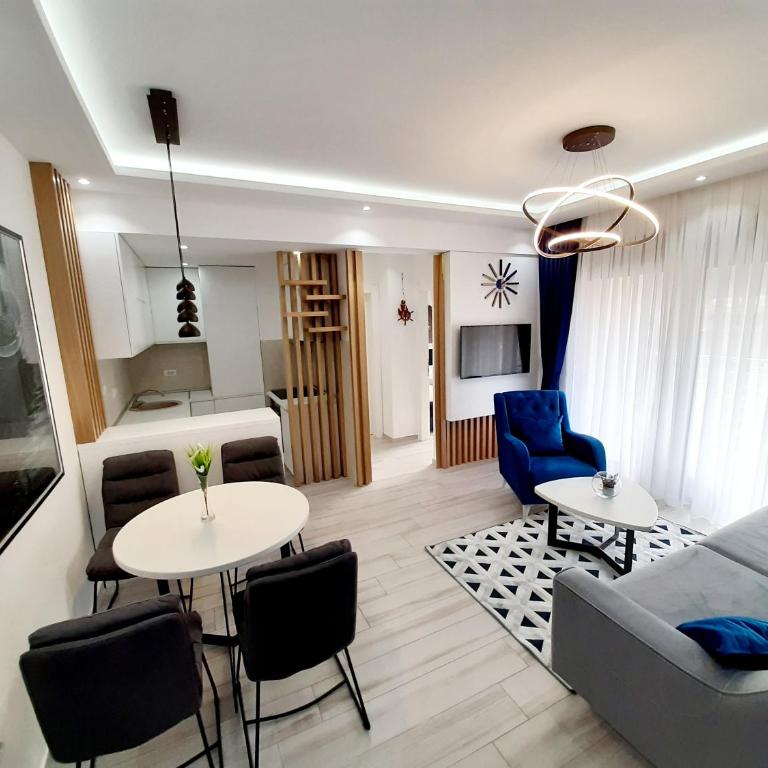 Maritimo di Cattaro****Lux Apartment with Garage - Two-Bedroom Apartment - 1