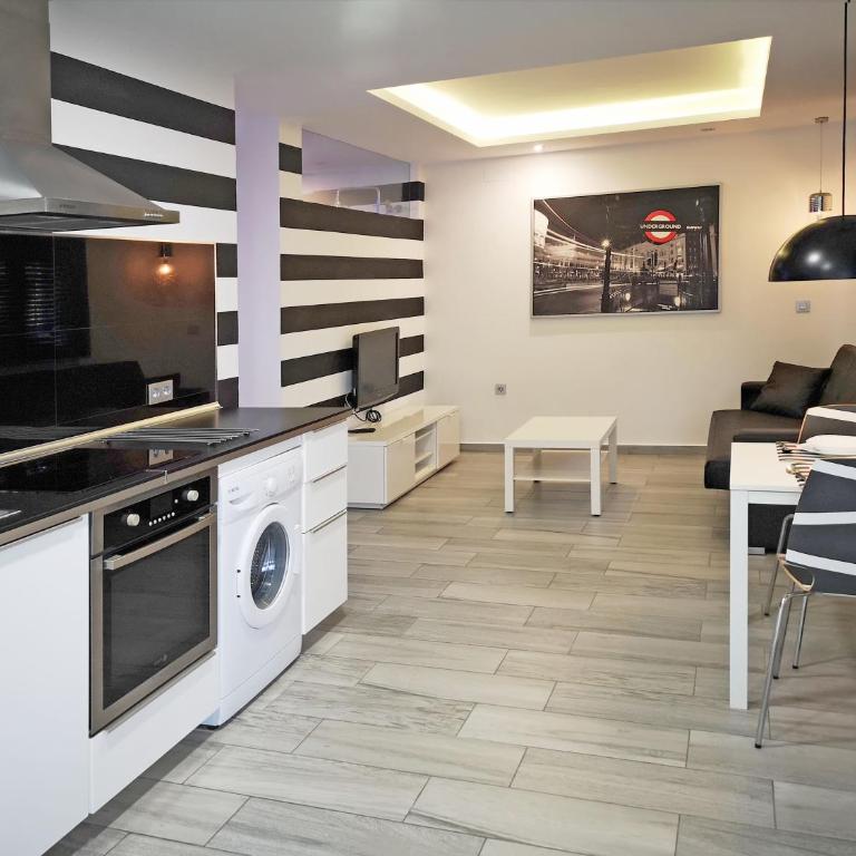 Conil Red-Black Apartment - Apartamento - Planta baja - 1